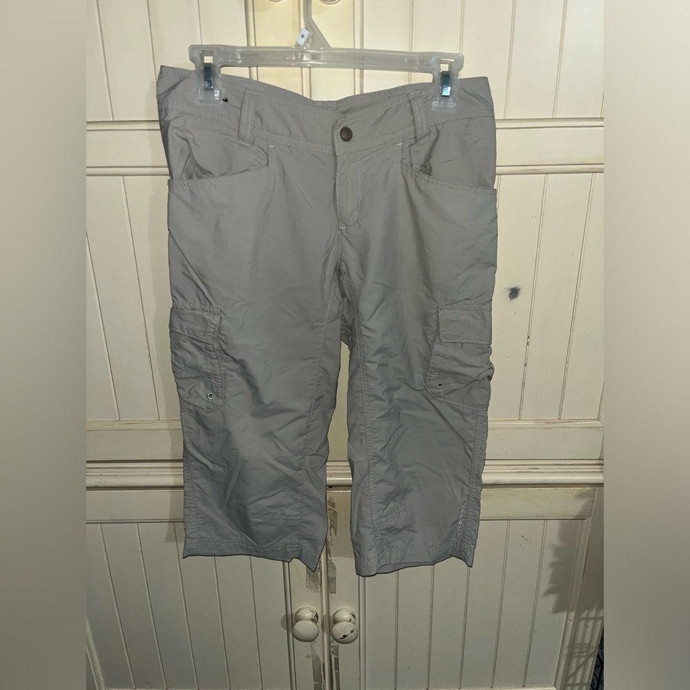 Columbia Sportswear Company Omni-Shade Cargo Capri Pants